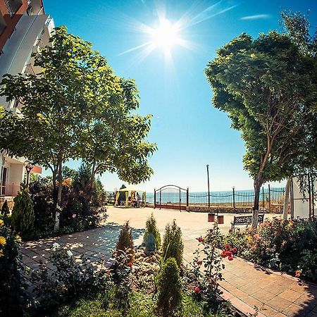 Gt Riviera Fort Beach Apartments Ράβντα Εξωτερικό φωτογραφία
