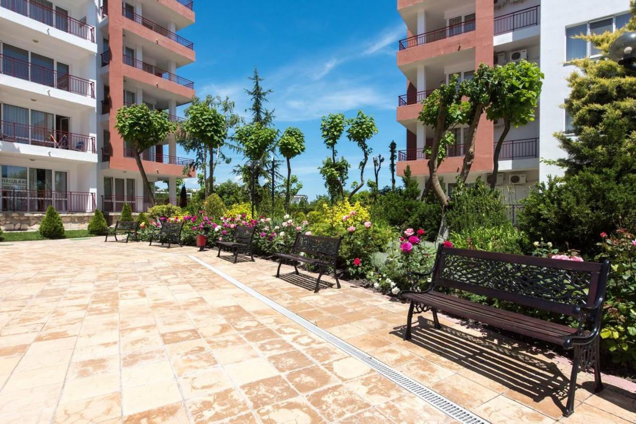 Gt Riviera Fort Beach Apartments Ράβντα Εξωτερικό φωτογραφία